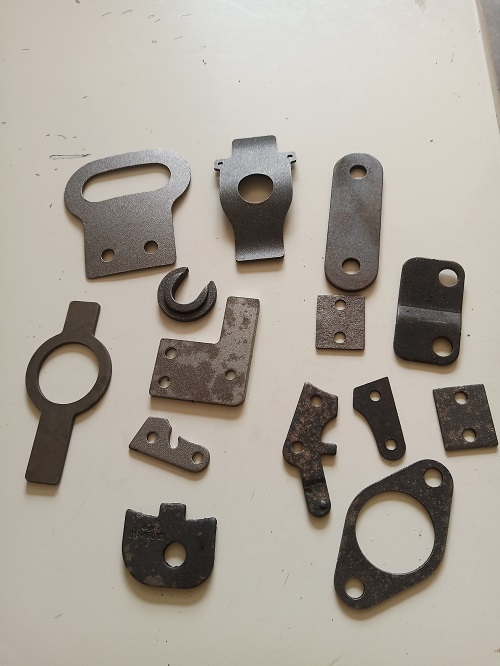 滄州廠家直銷優質五金配件 五金沖壓件 拉伸件 - 泊頭市元佳五金制品